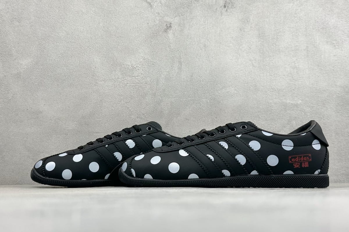 阿迪达斯 Adidas originals ANFU W 皮革织物 低帮生活休闲鞋 黑白 鞋跟实拍图