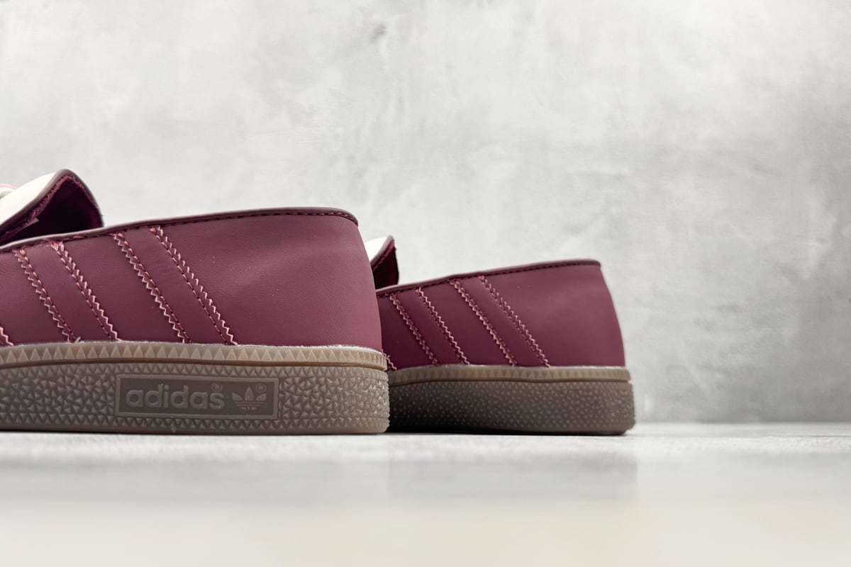 阿迪达斯 Adidas originals HANDBALL SPEZIAL 红白 上脚实拍图