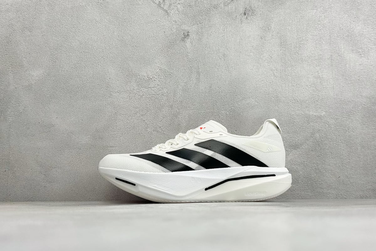 阿迪达斯 Adidas Zyrion Pro 阿迪透气缓震训练竞速跑步鞋 白黑 正面实拍图
