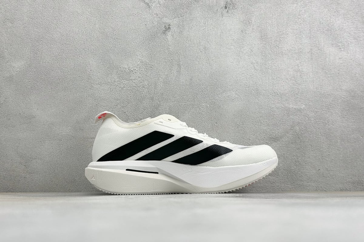 阿迪达斯 Adidas ZYRION PRO 舒适贴合防滑耐磨透气回弹跑步鞋 白黑 侧面实拍图