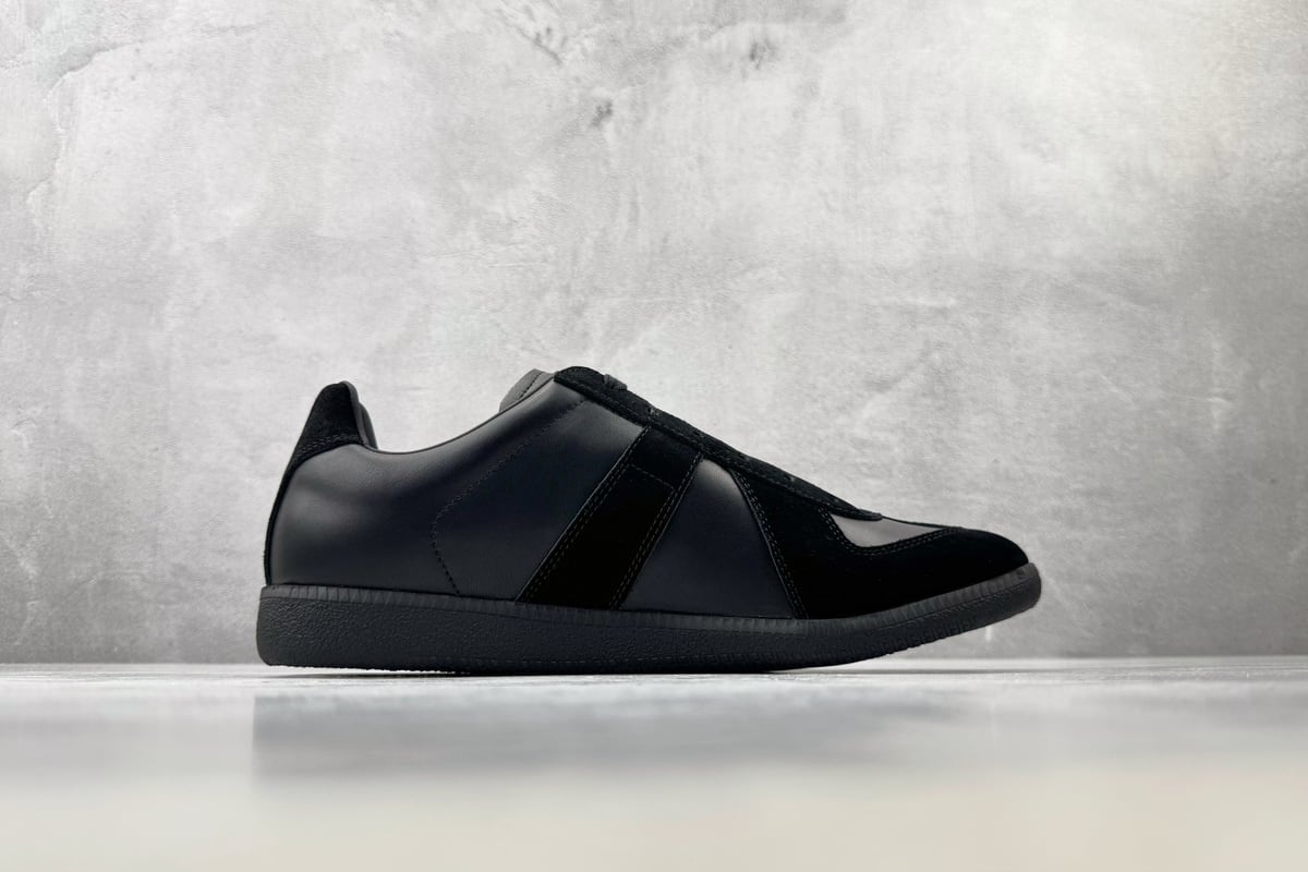 其他品牌 Maison Margiela 梅森马吉拉 Replica 黑色 侧面实拍图