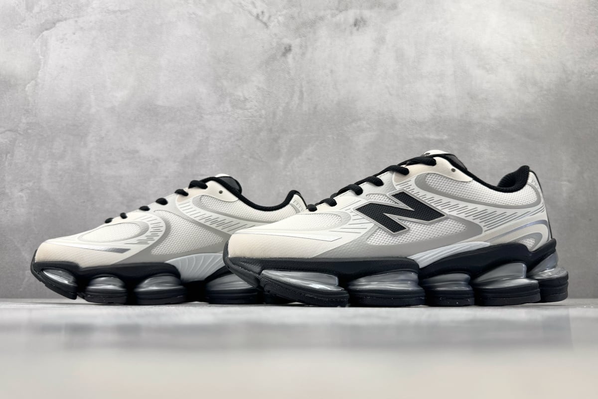 新百伦 New Balance ABZORB 2000 白黑 鞋跟实拍图