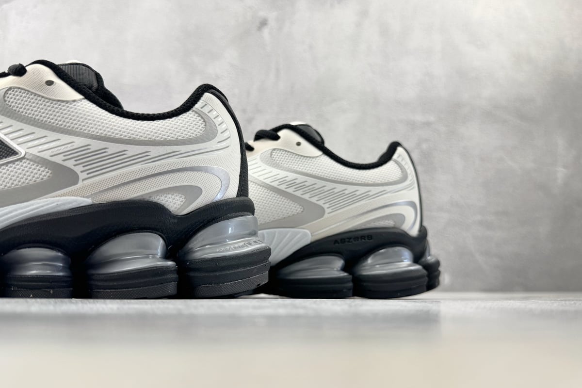 新百伦 New Balance ABZORB 2000 白黑 上脚实拍图