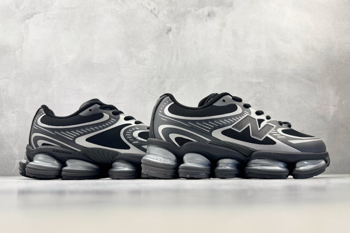 新百伦 New Balance ABZORB 2000 黑灰白 鞋底实拍图