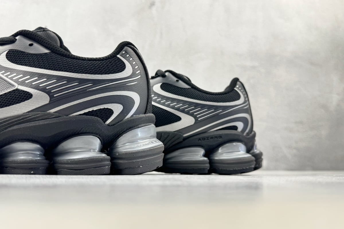 新百伦 New Balance ABZORB 2000 黑灰白 上脚实拍图
