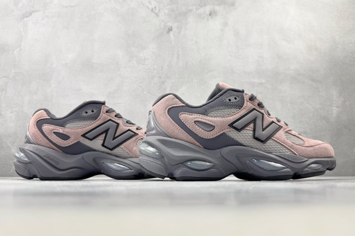 新百伦 New Balance NB 983 棕红 鞋底实拍图