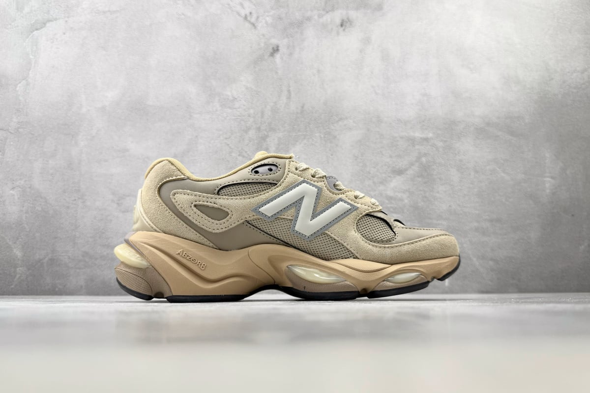 新百伦 New Balance NB 983 米橙 侧面实拍图