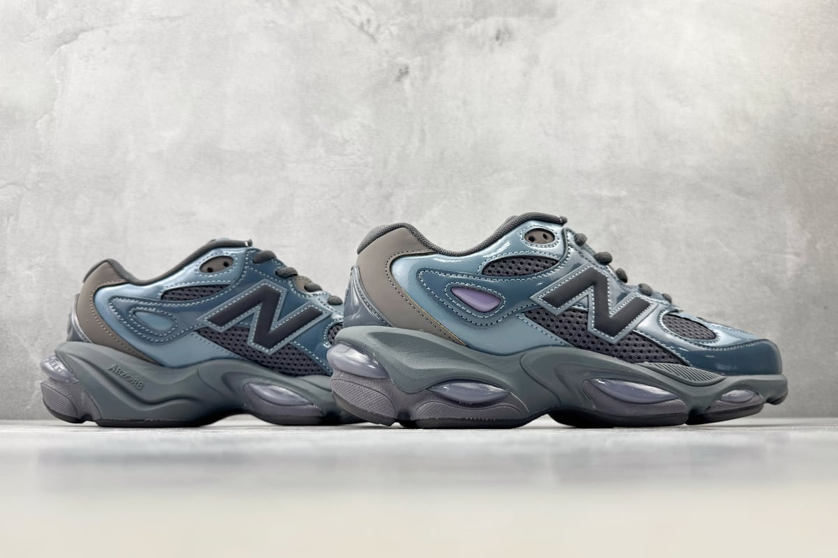 新百伦 New Balance NB 983 棕蓝黑 鞋底实拍图