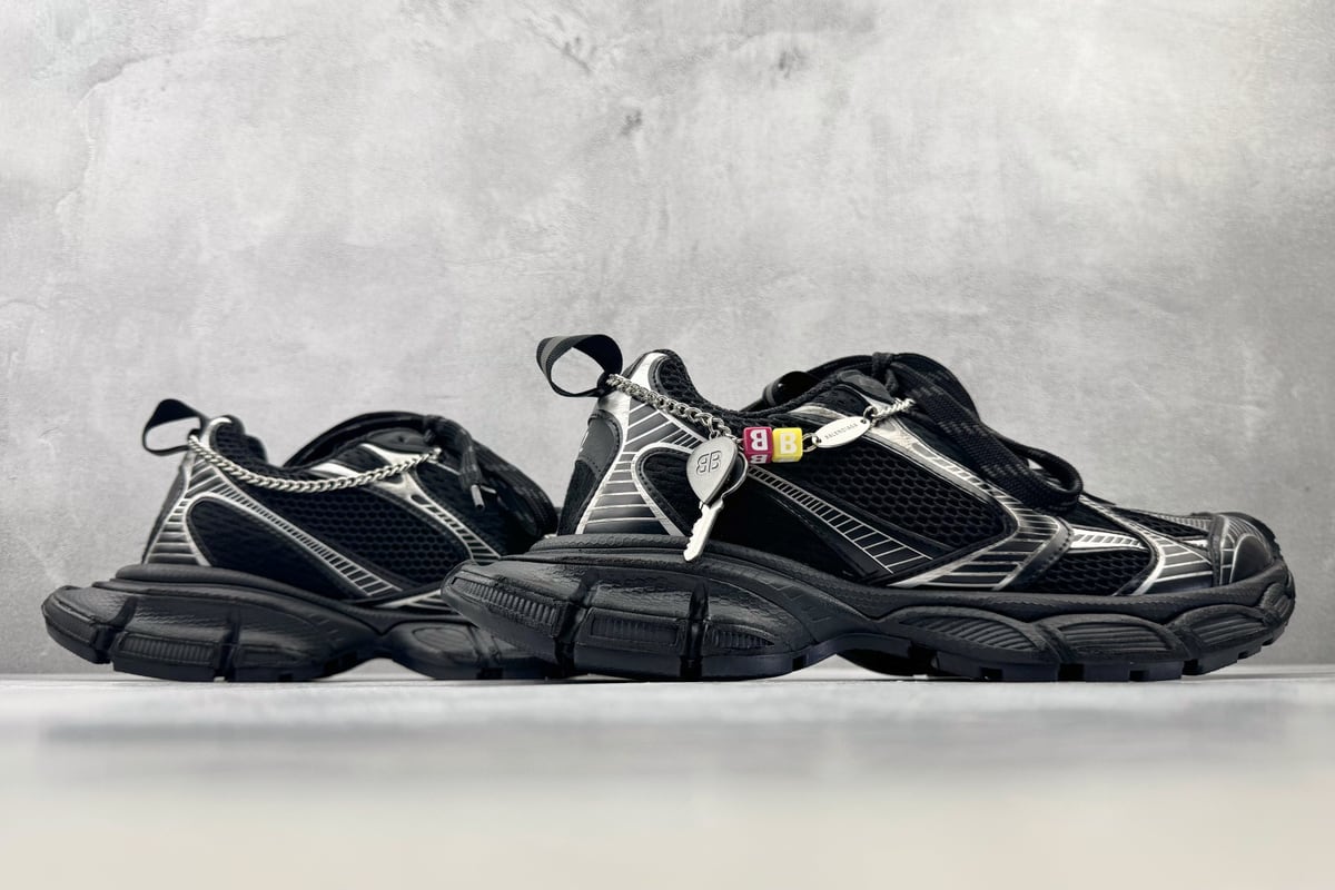 巴黎世家 Balenciaga 3XL 独立订单 公认最强品质 黑白 鞋底实拍图